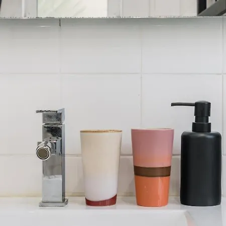 Casa Boma - Typical & Charming - Campo Iii Apartment Lisbon